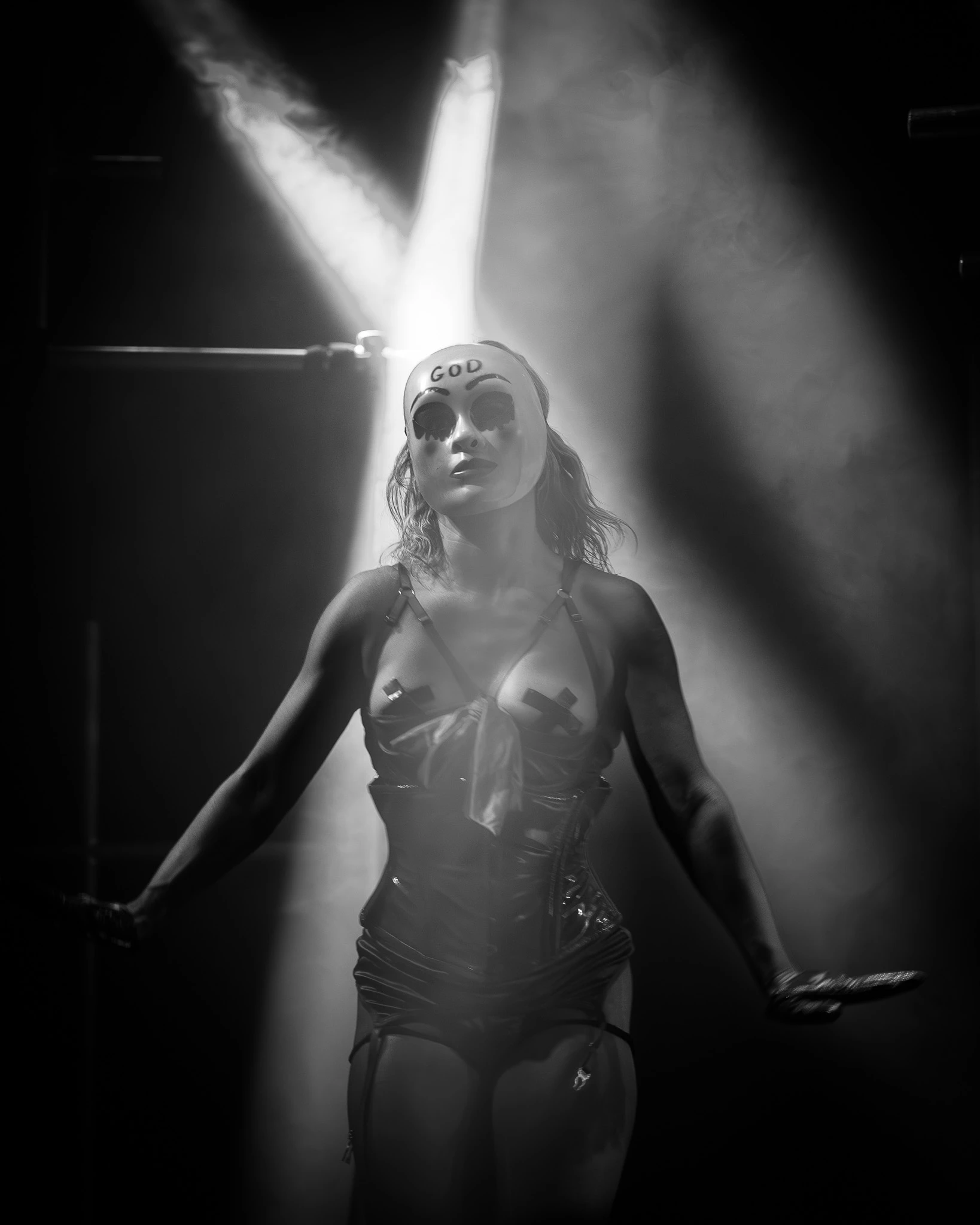 Little Miss Nasty performing live, photograph 9