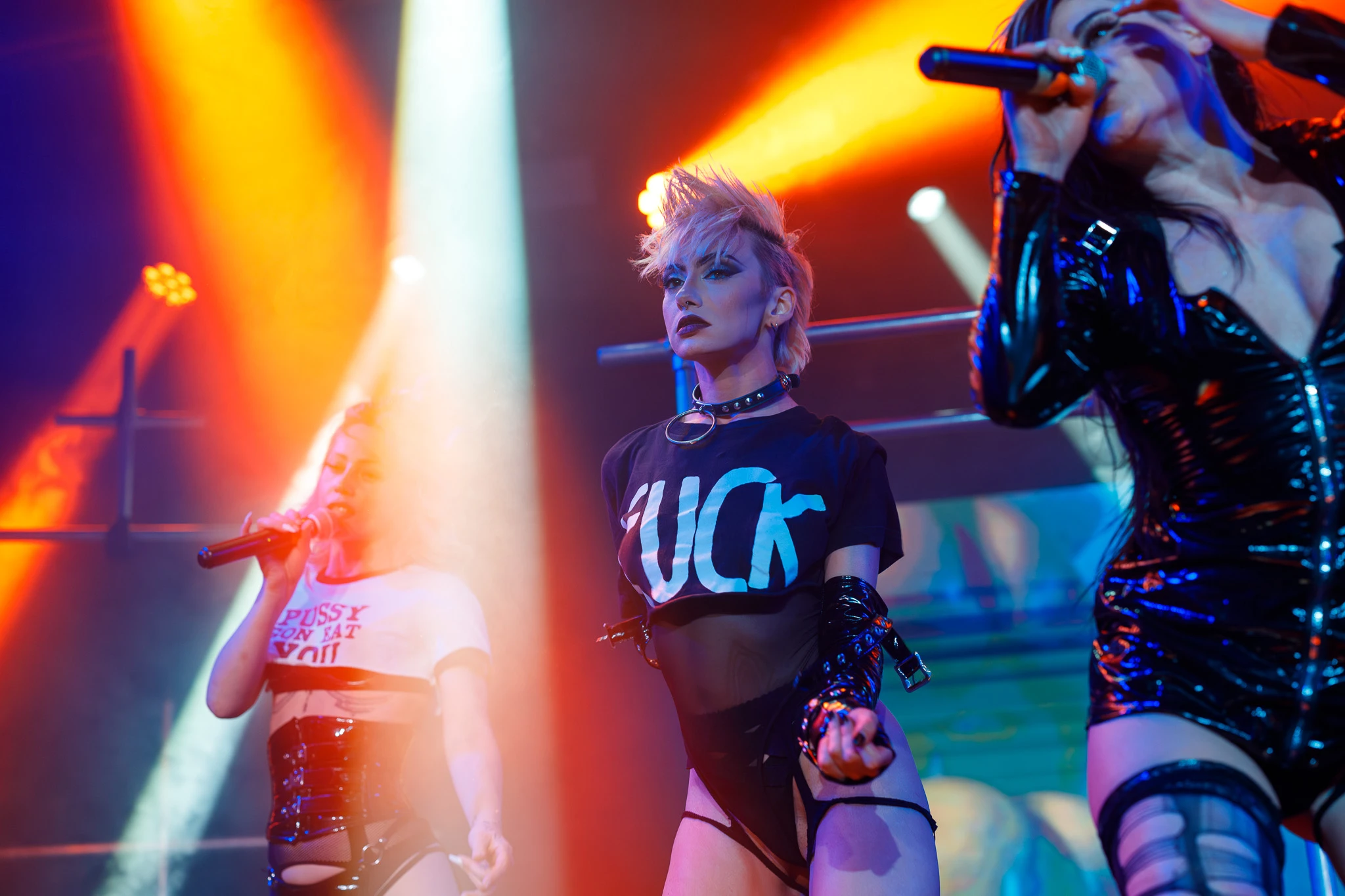 Little Miss Nasty performing live, photograph 13