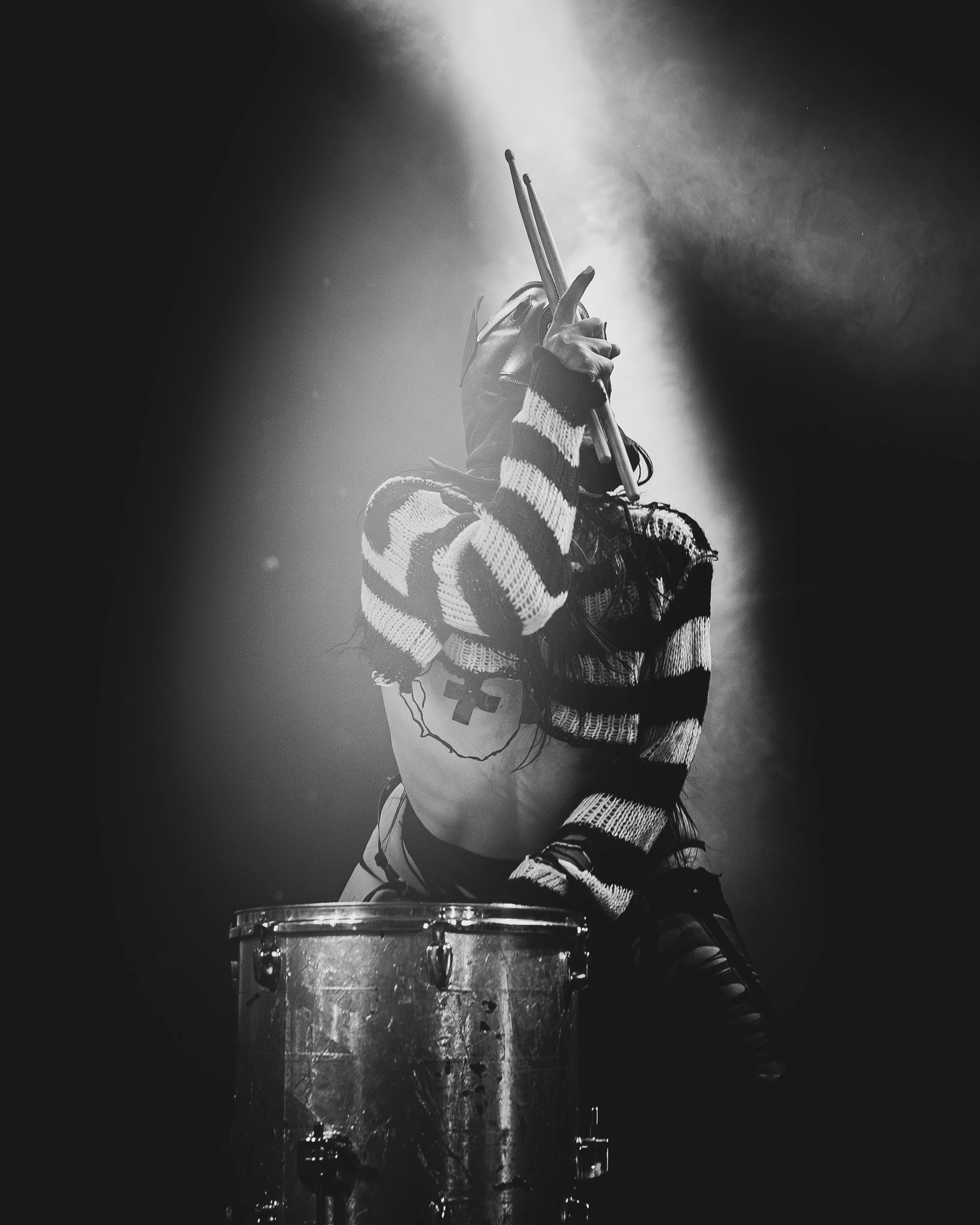 Little Miss Nasty performing live, photograph 6